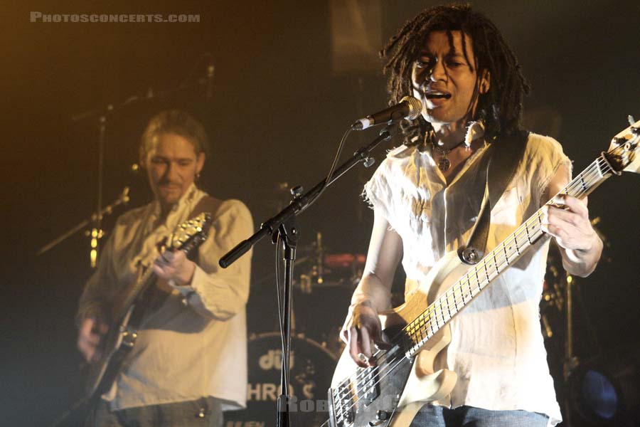 WA-ZIMBA - 2007-04-02 - PARIS - Le Bataclan - 